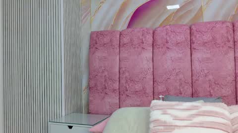 Emma online show from 04.12.26