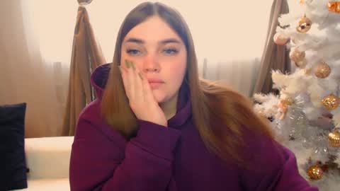 Snapshot of emma_dorn chatting on 01.13.25 Eva online show from 01.13.25