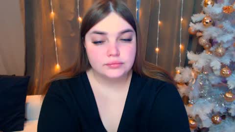 Snapshot of emma_dorn chatting on 01.14.25 Eva online show from 01.14.25