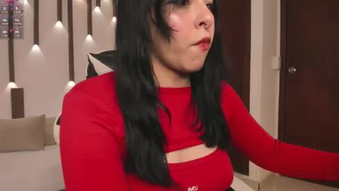 E M M A online show from 03.24.26