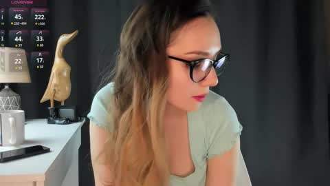 emma_groot online show from 12.13.24