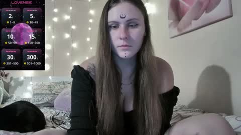 emma_just online show from 10.30.25
