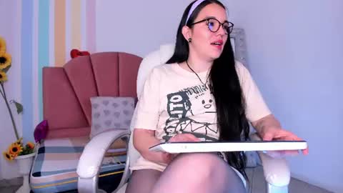 Emma  online show from 06.27.26
