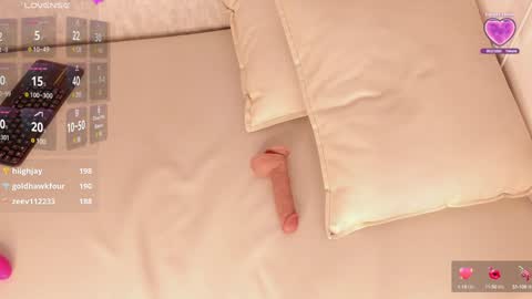 Snapshot of emma_morgann chatting on 12.14.24 Emma Morgann online show from 12.14.24