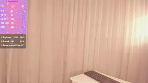 Snapshot of emma_morgann chatting on 03.04.25 Emma Morgann online show from 03.04.25