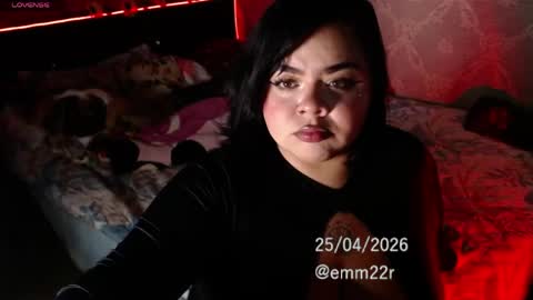 Snapshot of emma_ruiiz_ chatting on 04.26.26 emma online show from 04.26.26