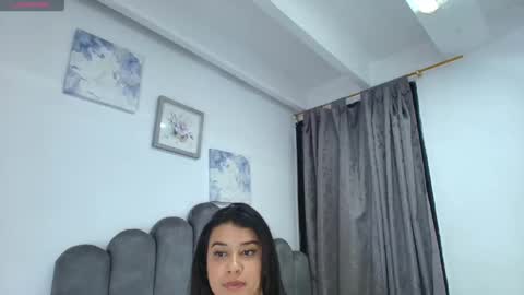emma_saenz01 online show from 05.24.26