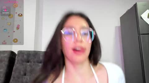 Emma online show from 02.12.25