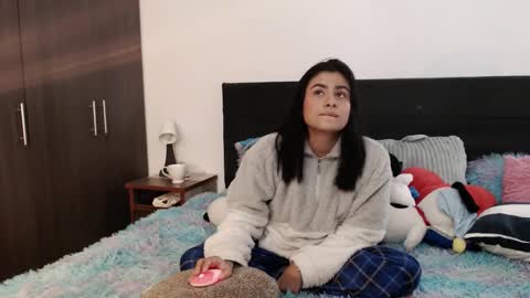 Emma online show from 02.25.26