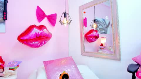 Emma  online show from 02.21.26