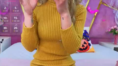 emma cortez online show from 10.17.25