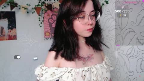 Emma online show from 04.10.26