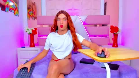 Emma Hilton online show from 06.09.26