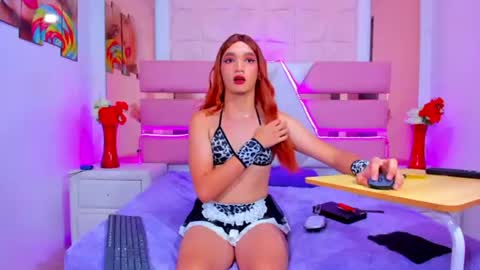 Emma Hilton online show from 06.16.26