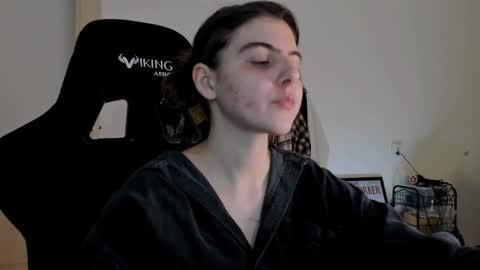 Emma online show from 12.22.24