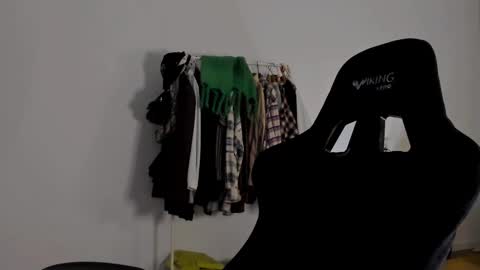 Emma online show from 12.22.24