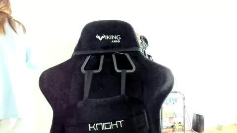 Emma online show from 09.24.25