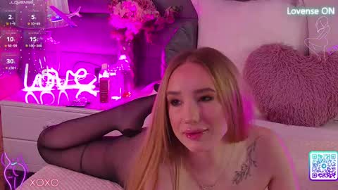 EmmaNaughtiness online show from 02.28.25