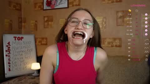 Mia online show from 03.05.25