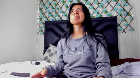  Emma  online show from 04.04.26