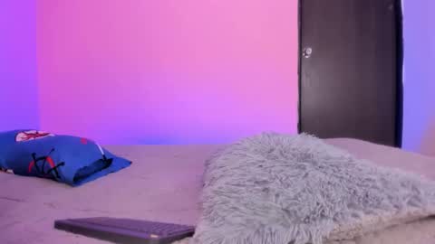 Emmi online show from 11.23.25