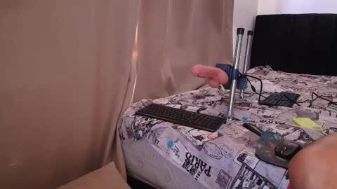 emmi_11 online show from 11.27.25