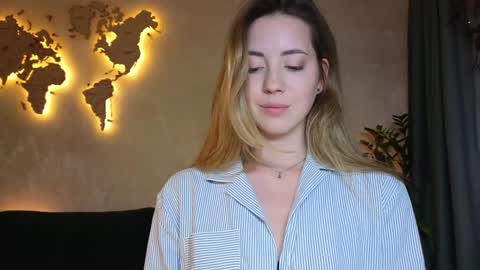 Snapshot of emmi_rosee chatting on 03.15.26 Miss Emmi online show from 03.15.26