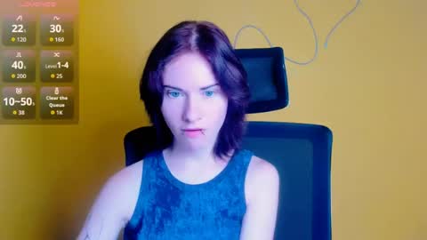 Snapshot of emmi_rossum chatting on 07.25.26 Emmi online show from 07.25.26