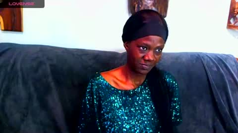 Snapshot of emmiblaq chatting on 06.30.26 emmiblaq online show from 06.30.26