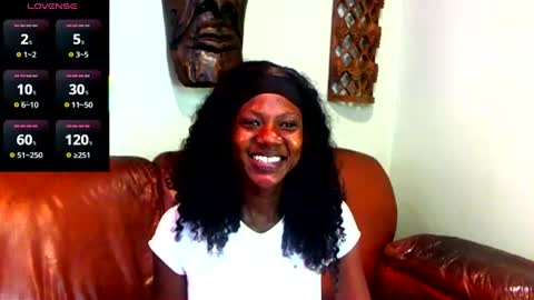 Snapshot of emmiblaq chatting on 08.08.26 emmiblaq online show from 08.08.26