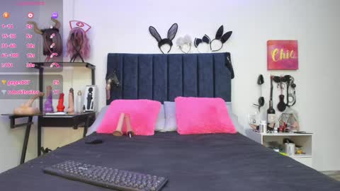          online show from 02.06.25