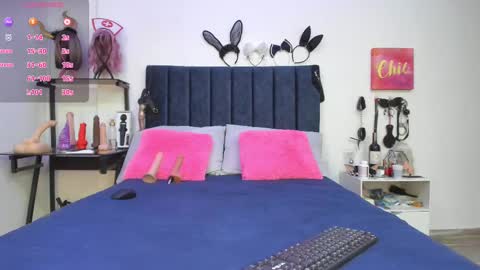          online show from 02.12.25