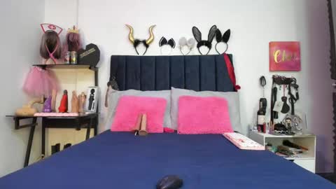          online show from 06.04.26