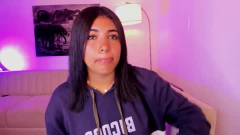 Emmy Heart online show from 03.01.26