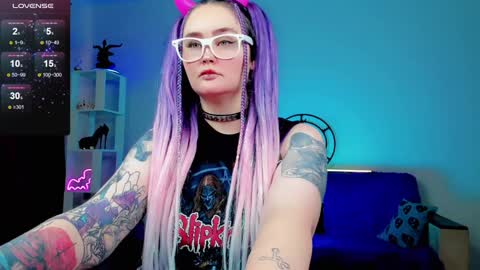 Snapshot of emmybrightj_ chatting on 12.06.24 Emmy Bright     50  online show from 12.06.24
