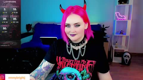 Snapshot of emmybrightj_ chatting on 01.28.25 Emmy Bright     50  online show from 01.28.25