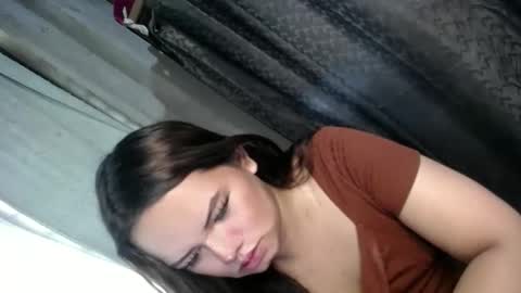 Snapshot of empressrheo chatting on 10.07.25 empressrheo online show from 10.07.25