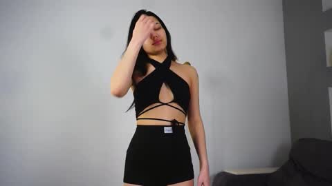 Snapshot of empty_drive chatting on 02.05.26 Susie online show from 02.05.26