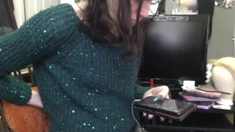 empusalamia online show from 02.05.25