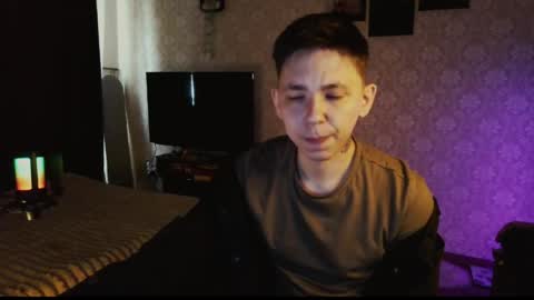 Snapshot of emveeboy96 chatting on 04.05.26 emveeboy96 online show from 04.05.26