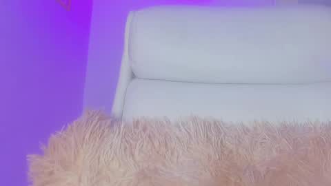 Snapshot of emy_colee chatting on 02.06.25 Emy online show from 02.06.25