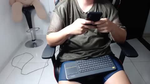 Snapshot of emy_sweet_jack chatting on 09.11.25 Jack And Emily online show from 09.11.25