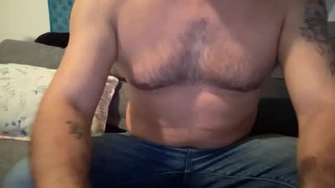 Snapshot of enacy chatting on 11.05.25 Enacy online show from 11.05.25