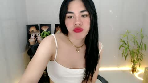 enchantress_mia03 online show from 06.16.26