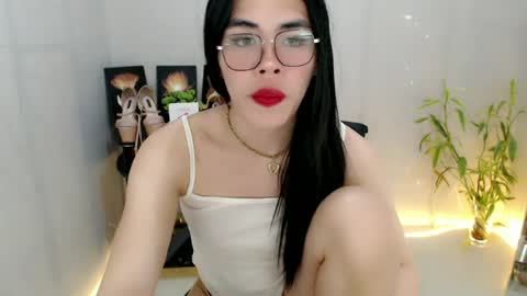 enchantress_mia03 online show from 06.30.26