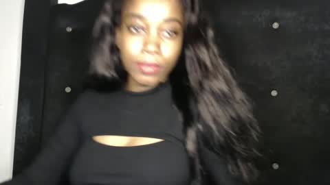 Enchantriss online show from 02.15.25