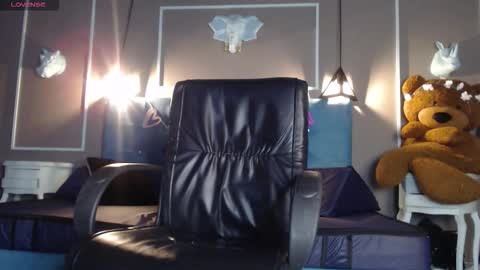 Engel online show from 02.16.26