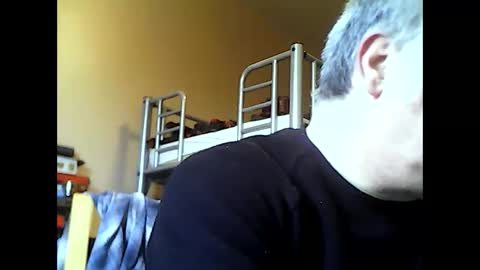 englishguysurrey online show from 04.05.26