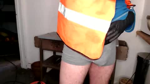 englishshyguyuk online show from 11.20.25