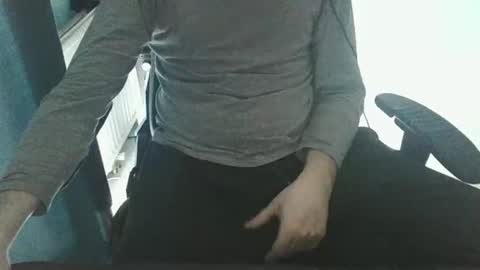 Snapshot of enriquexxx21xxx chatting on 04.18.26 enriquexxx21xxx online show from 04.18.26